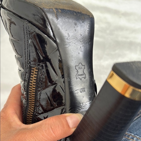 TORY BURCH BOOTIES | SIZE 6 | Elegant Black Ankle Boots | Leather - Picture 15 of 15